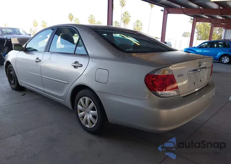 2005 Toyota Camry Le из США, поврежденный, VIN 4T1BE32K45U943272